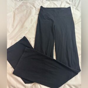 Wild Fable XS back leggings- look at pics- some flaws